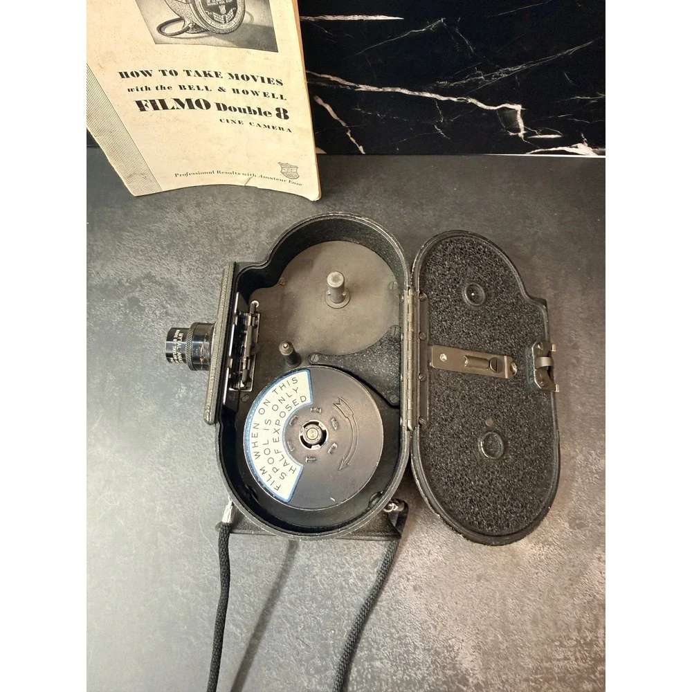 Bell & Howell Filmo Double Run Eight 134-E 8mm Movie Camera Vintage with Manual